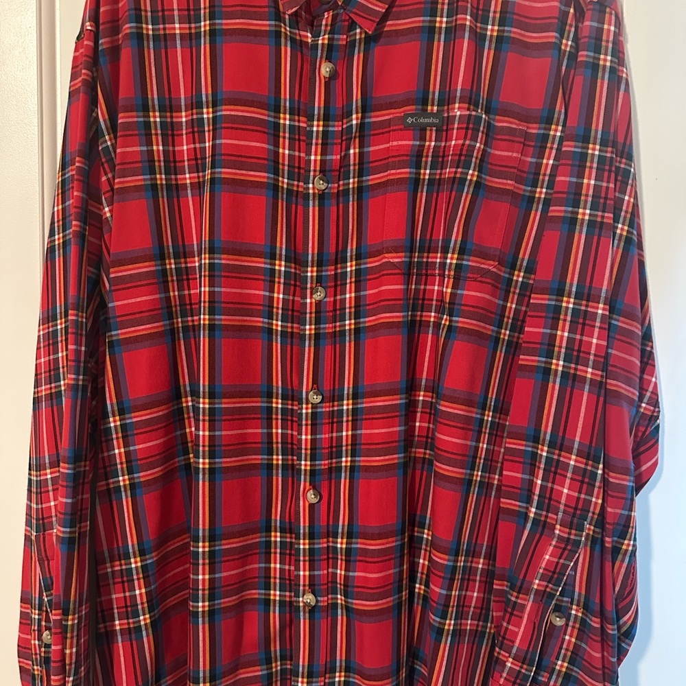 Columbia Men's Red and Blue Plaid Button Down Shirt